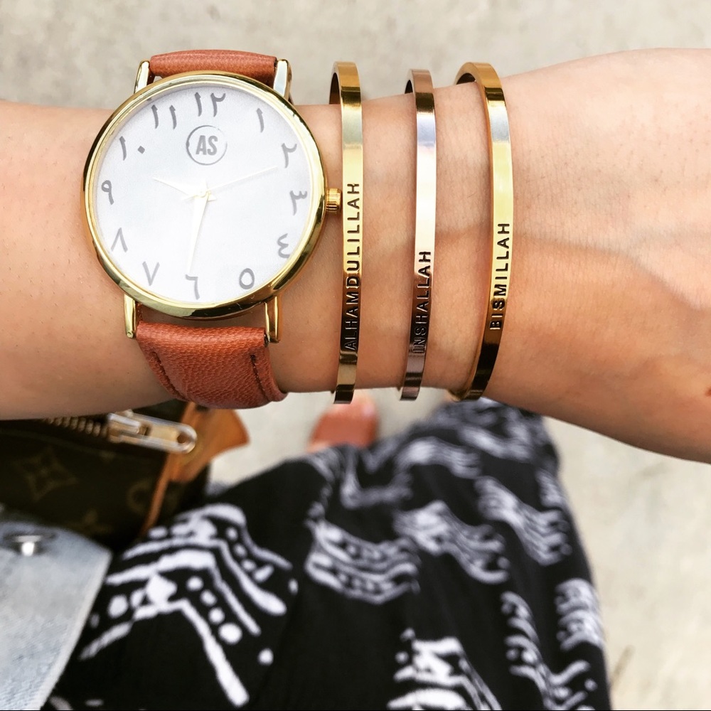 ACCESSARI GENUINE LEATHER WATCH